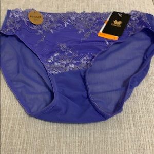 Wacoal high cut brief